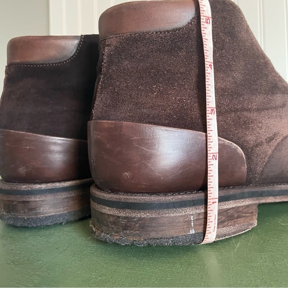 Magnanni Men's Desert/Chukka Boots in Chestnut Suede Leather *Spain* - Picture 9 of 12